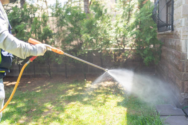 Best Commercial Pest Control Services  in Lake City, PA